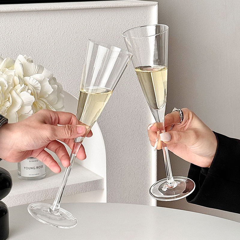 French Romantic Ceremonial Cha - Champagne Flute Pair recension och pris